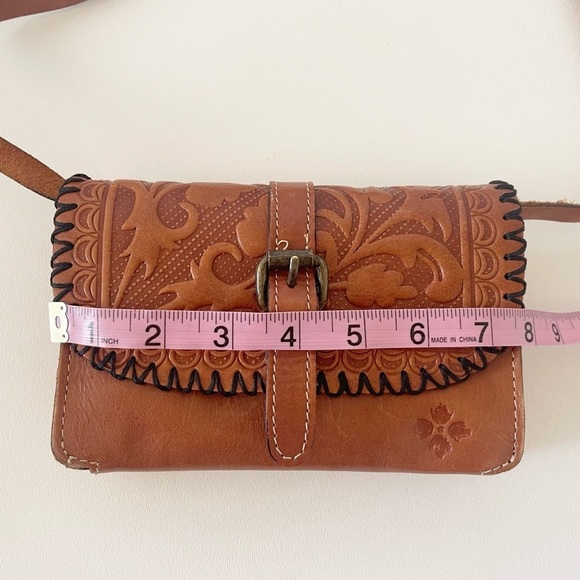 Patricia Nash Bag Torri Tooled Leather Clutch Convertible Crossbody Floral Tan - Picture 11 of 15